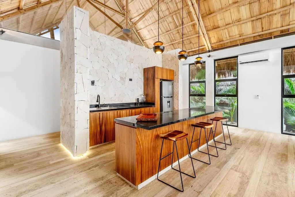 Lux Toh Villa, Rooftop Pool, Wifi, Transport Tulum