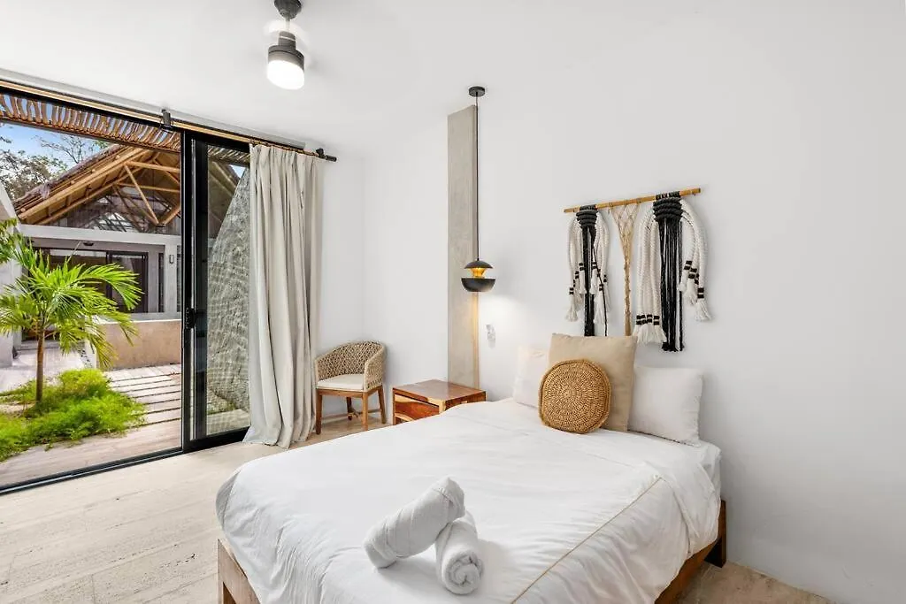 Lux Toh Villa, Rooftop Pool, Wifi, Transport Tulum Apartment
