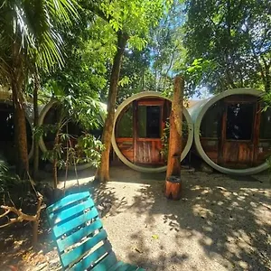  Hostel Tubo